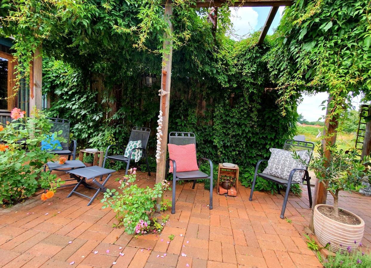 Gross Dratow Schmiede1860 Bed & Breakfast エクステリア 写真