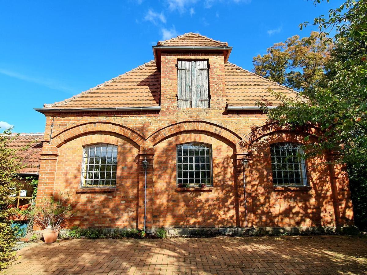 Gross Dratow Schmiede1860 Bed & Breakfast エクステリア 写真