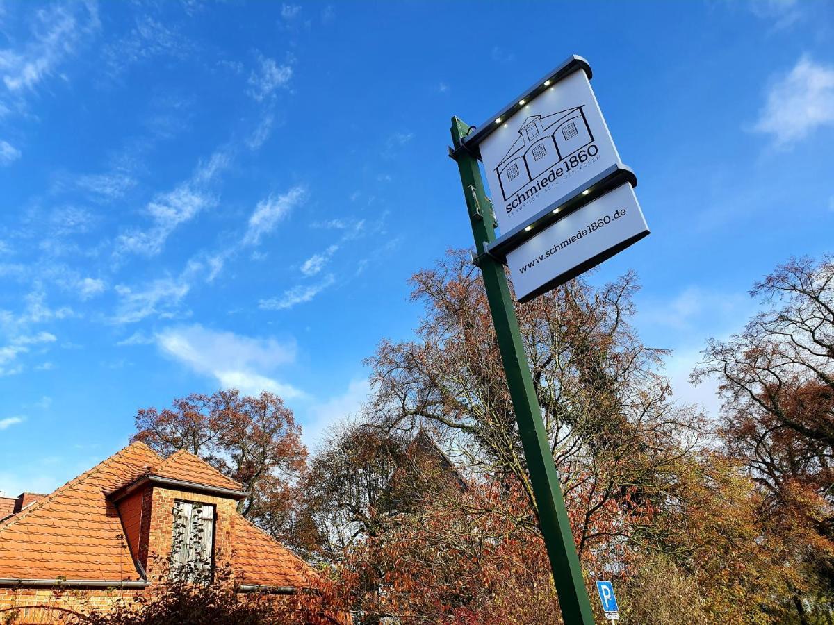 Gross Dratow Schmiede1860 Bed & Breakfast エクステリア 写真