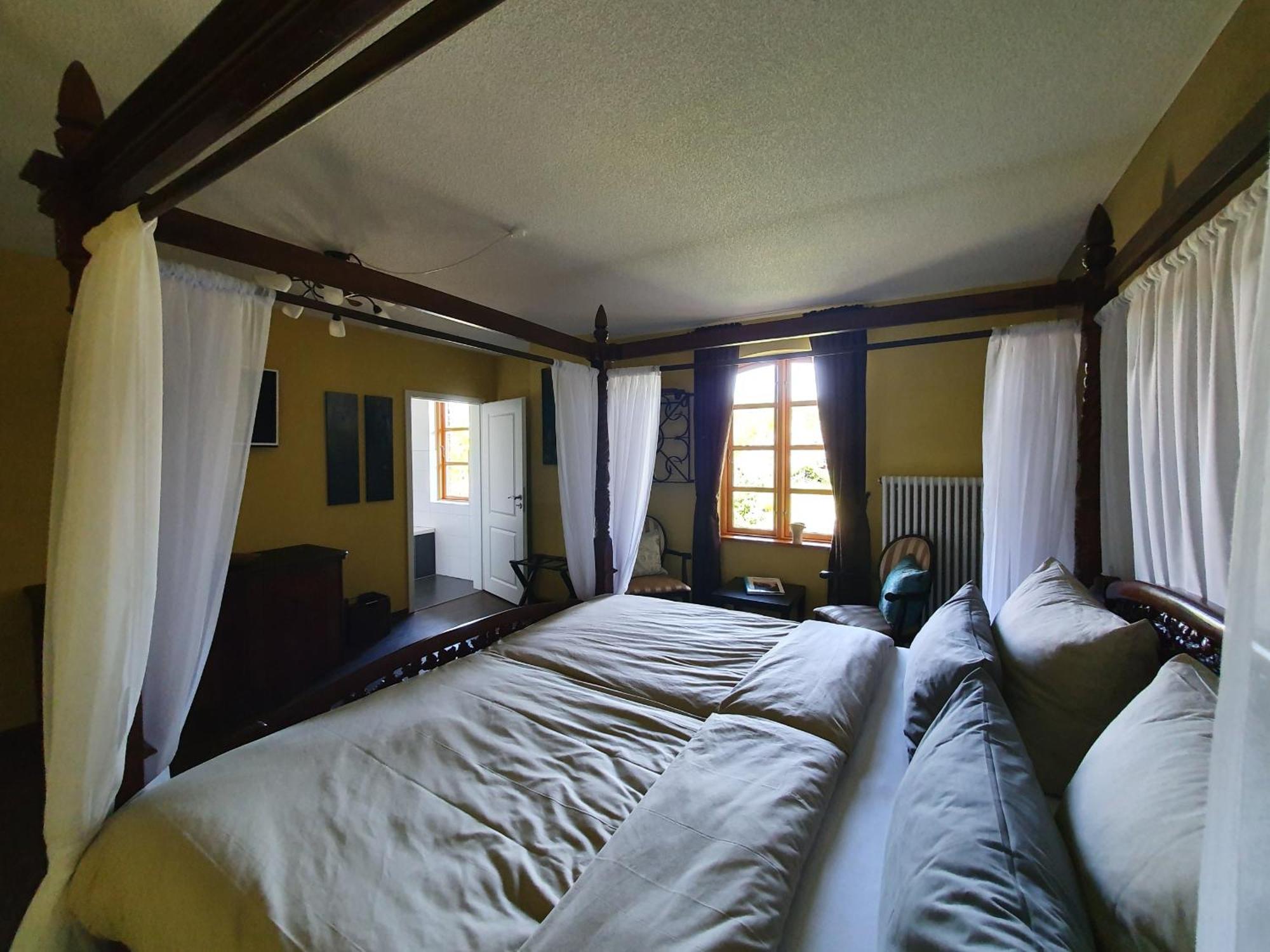 Gross Dratow Schmiede1860 Bed & Breakfast 部屋 写真